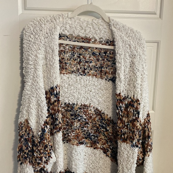 Open Front Popcorn Cardigan - Picture 3 of 7